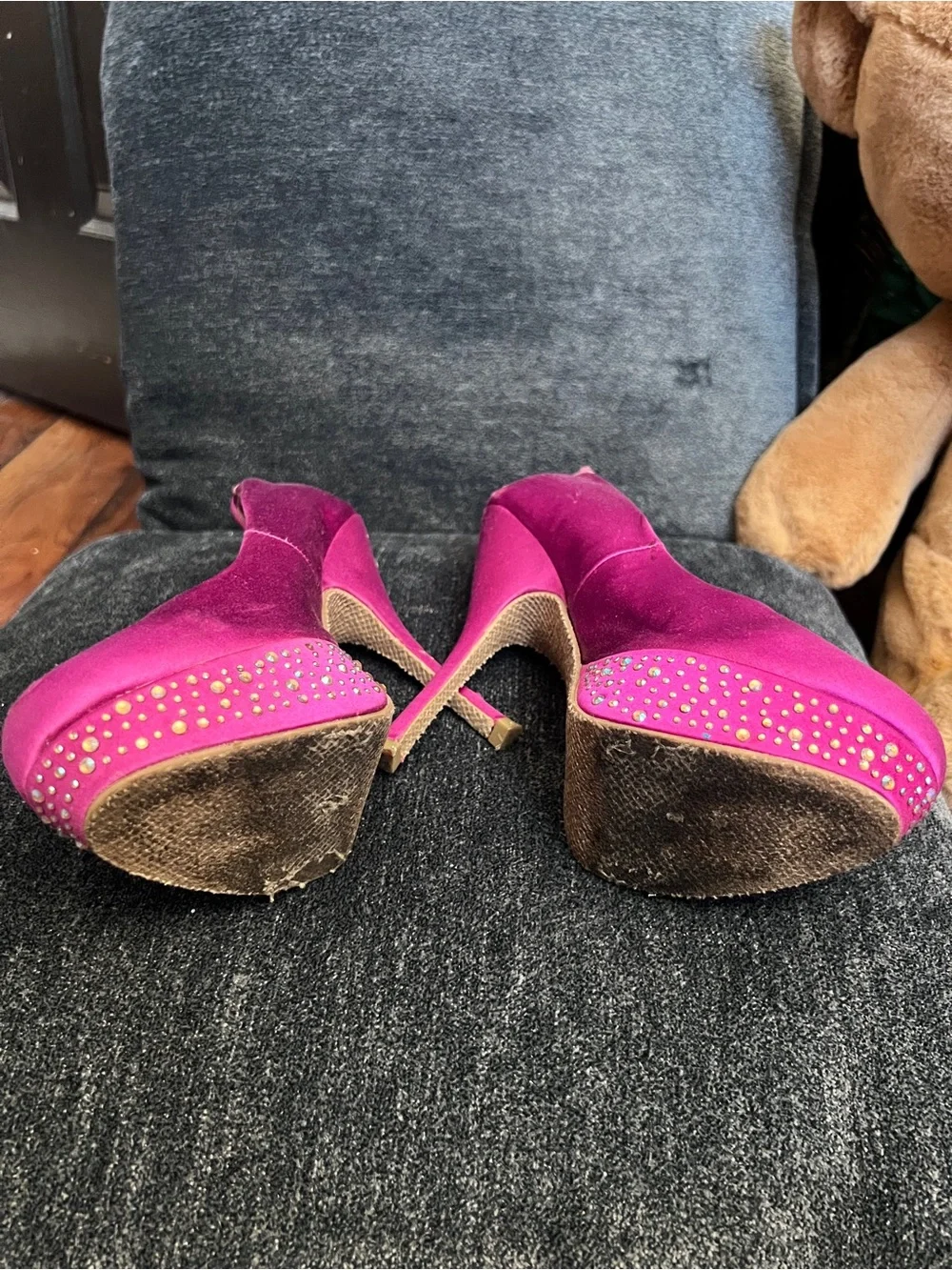 Steve Madden Fuchsia Satin Platform Pumps with Studded Trim